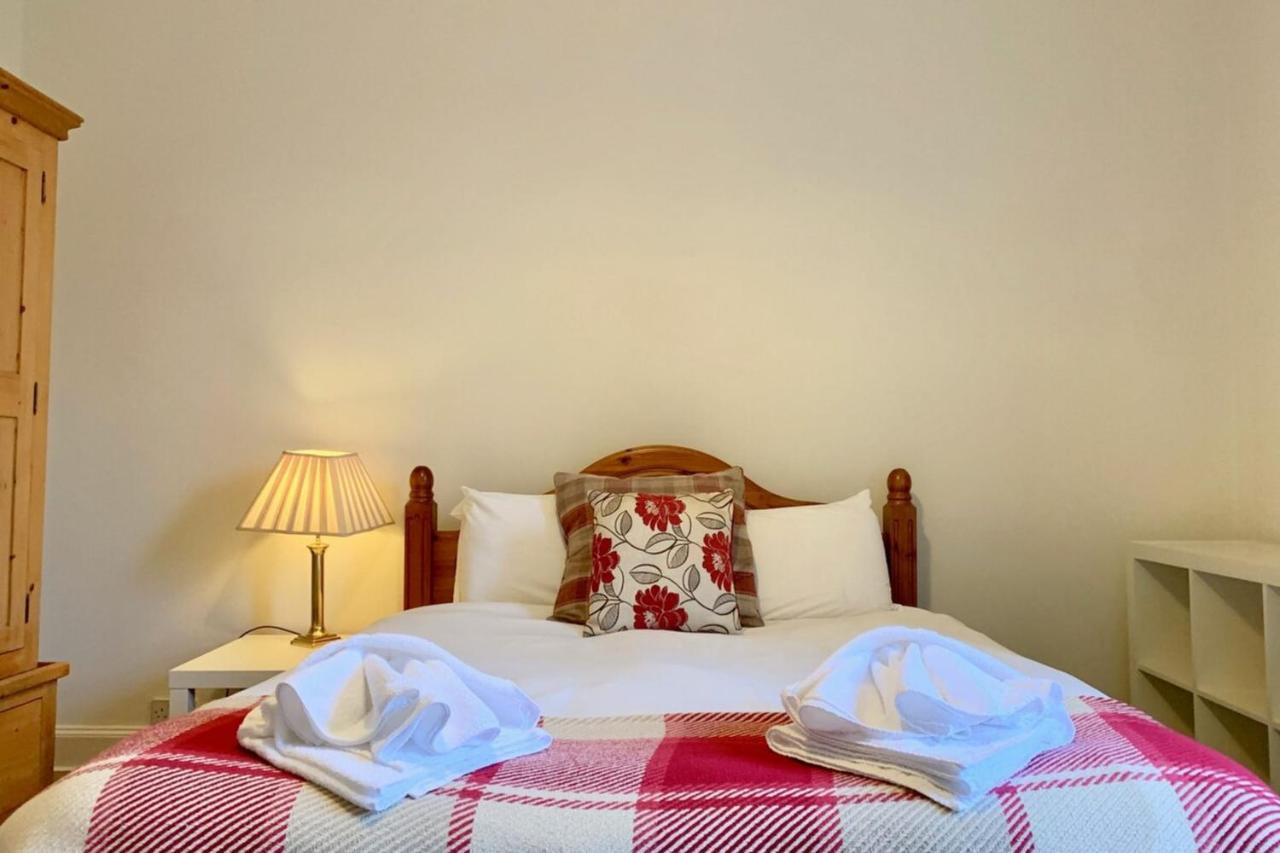 Spacious And Bright Polworth Flat إدنبرة المظهر الخارجي الصورة